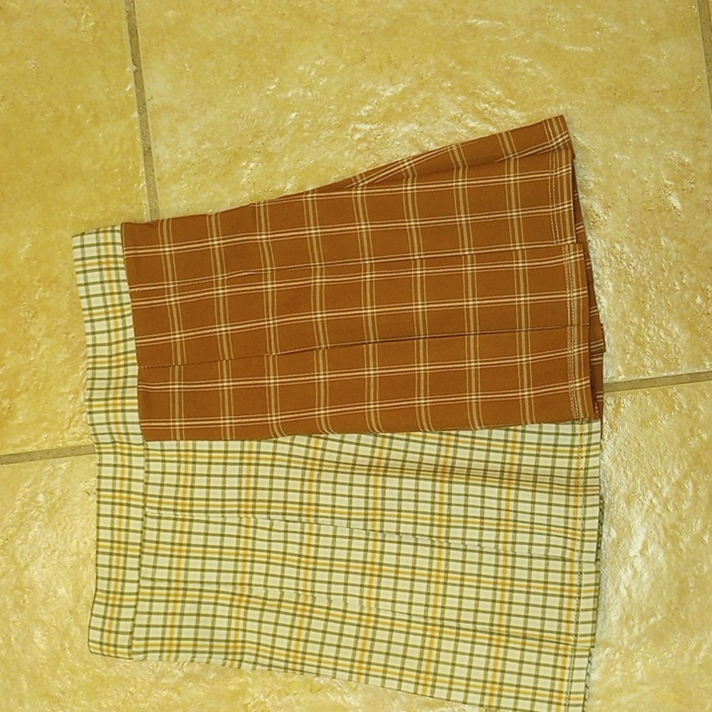Originality Skirt - Picture 3 of 8